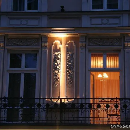 Senacki Szálloda 4*
