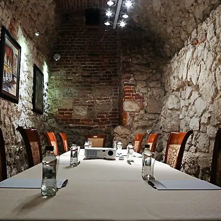Senacki Szálloda 4*