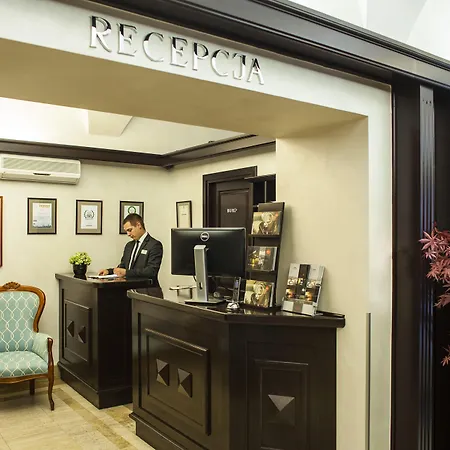 Senacki Hotel Cracovia