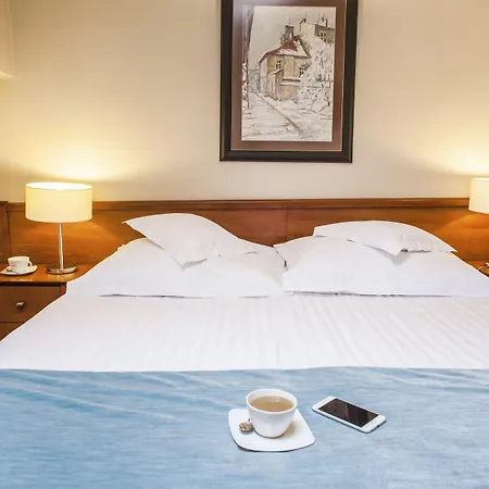 Senacki Hotel Cracovia